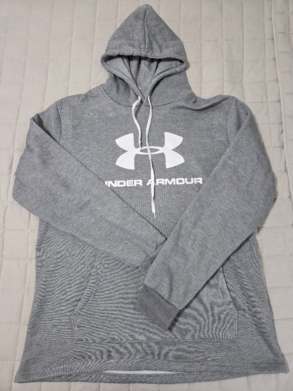 Under Armour Men’s Gray Hooded Sweatshirt with White Logo